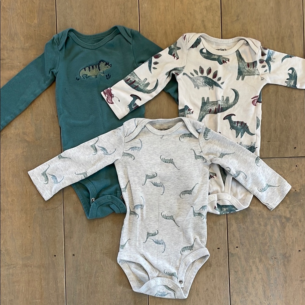Carter's Long-Sleeve Dinosaur Onesie Set
